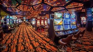 Antarmuka aplikasi mobile cepat777 dengan koleksi permainan Top Trend Gaming
